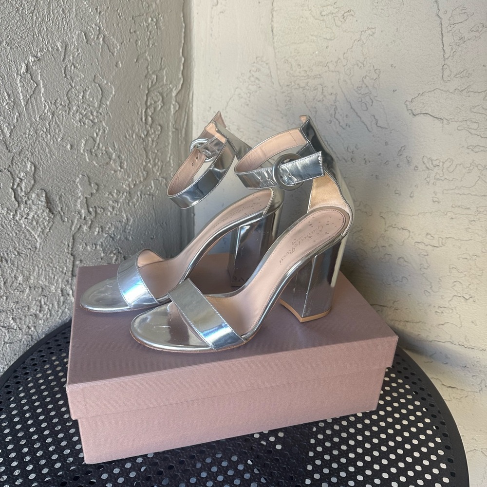 Gianvito Rossi Silver Block Heel Sandals (Size 38)